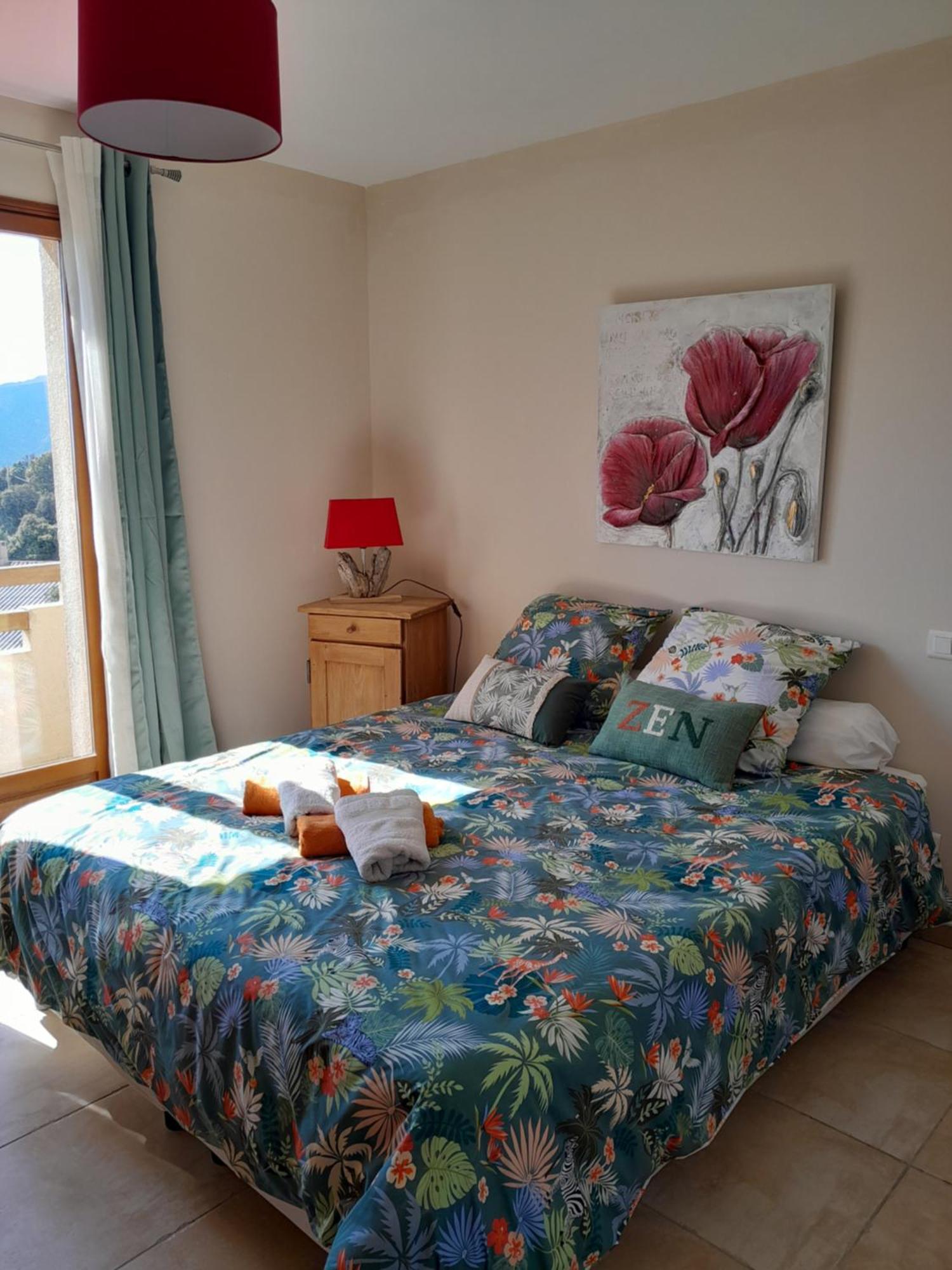 Mare E Monti Chez Thomas Et Magali Bed & Breakfast Vico Exterior foto
