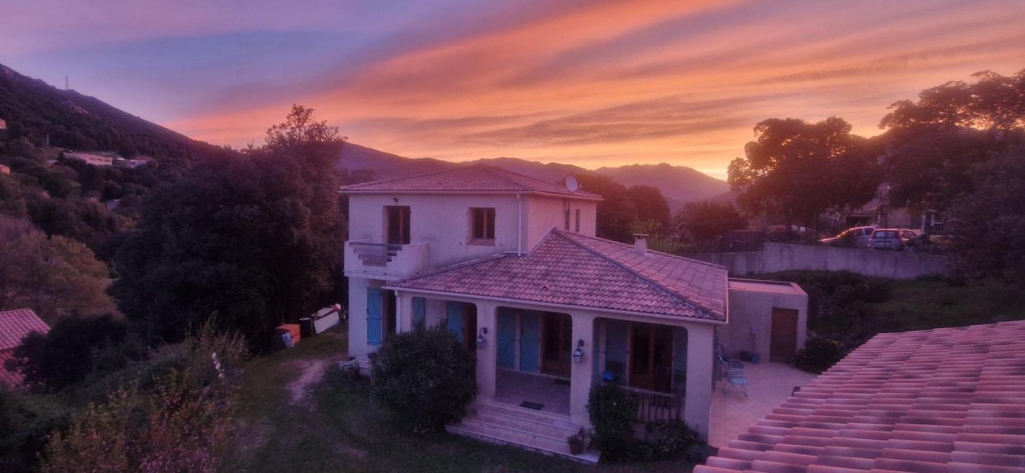 Mare E Monti Chez Thomas Et Magali Bed & Breakfast Vico Exterior foto